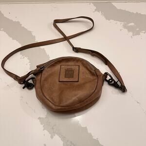 Frye & Co. Cognac Leather Riley Round Circle Crossbody Purse